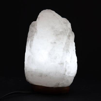 Weiße Salzkristalllampe mit Sockel, 2–3 kg