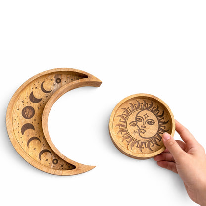 Set aus zwei Holztabletts – Sonne und Mond