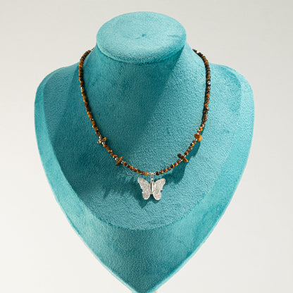 Nymphen-Mineralkette mit Schmetterling – Tigerauge